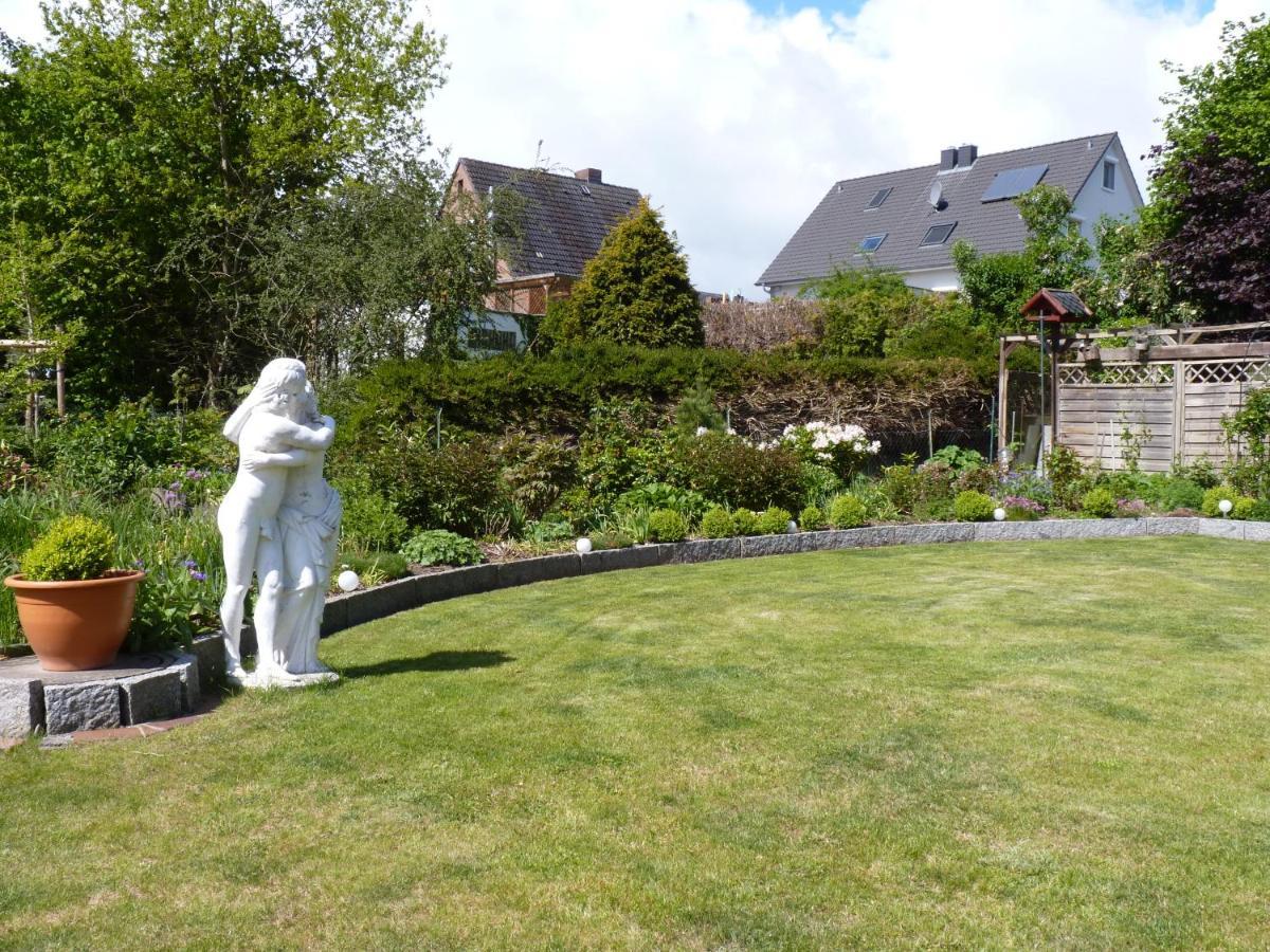 Ferienwohnung Gomo Stockelsdorf Bagian luar foto